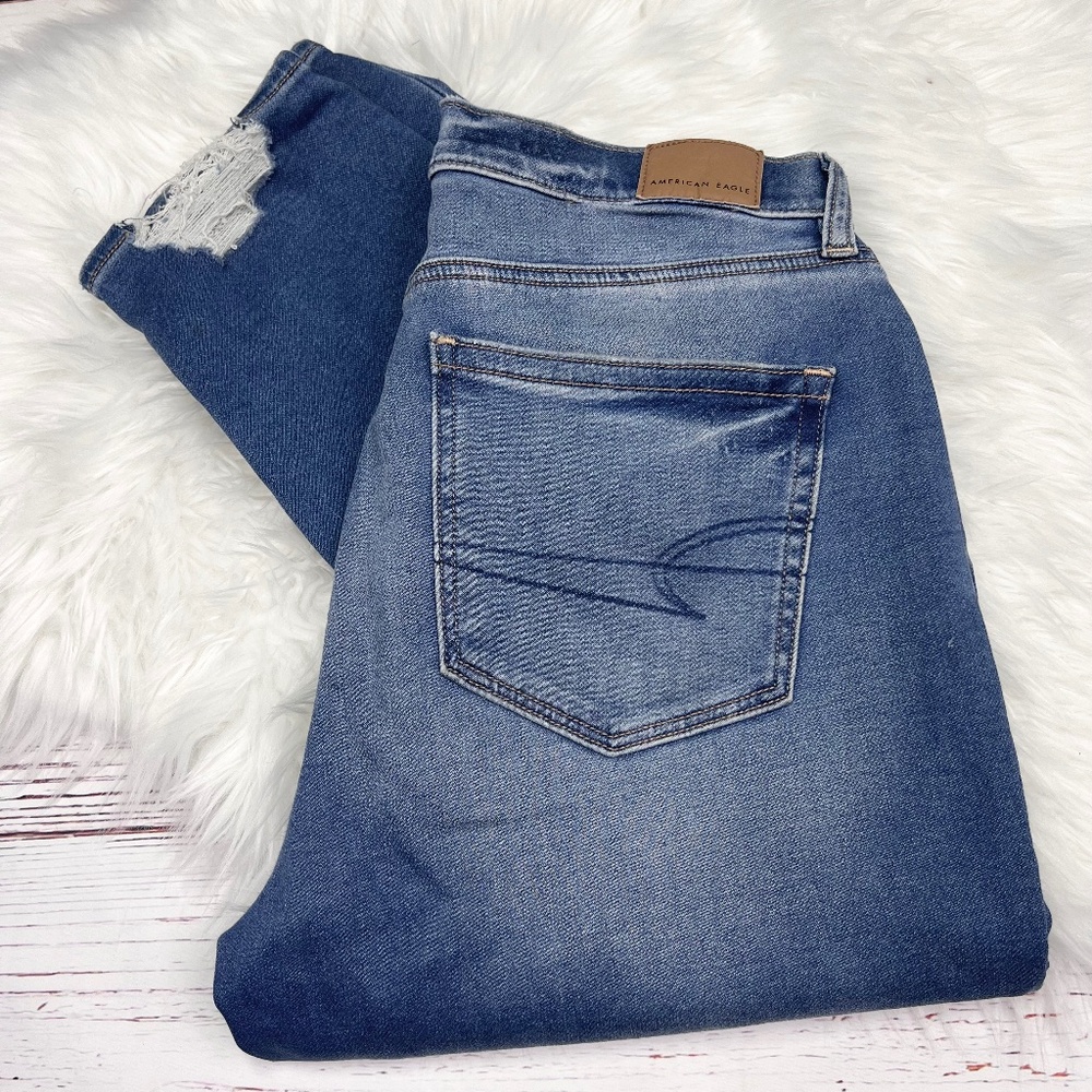 👖|•AMERICAN EAGLE•| Soft Knit Mom Jean High Waist Size 6👖